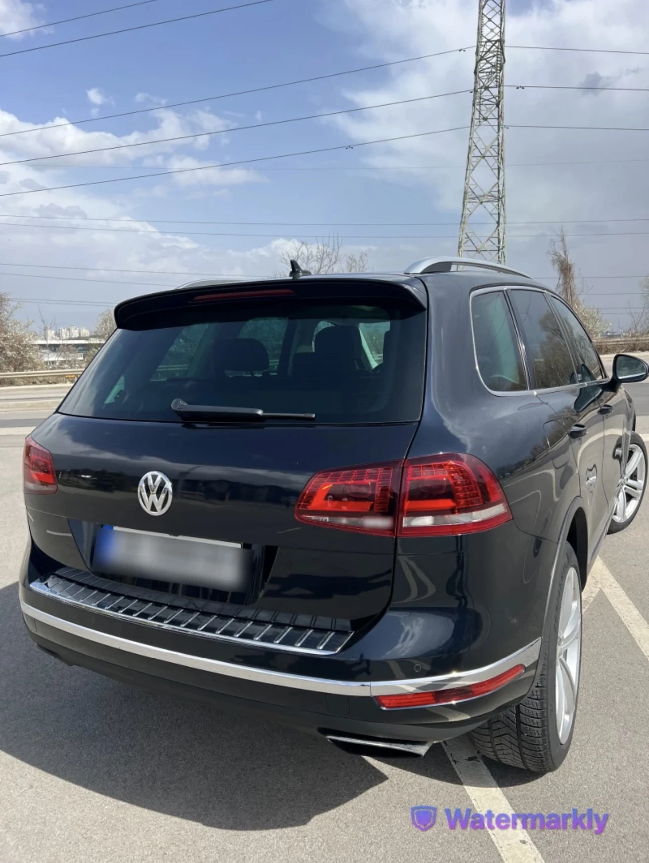 VW Touareg 3.0 TDI Executive edition | FULL, снимка 4 - Автомобили и джипове - 56718567