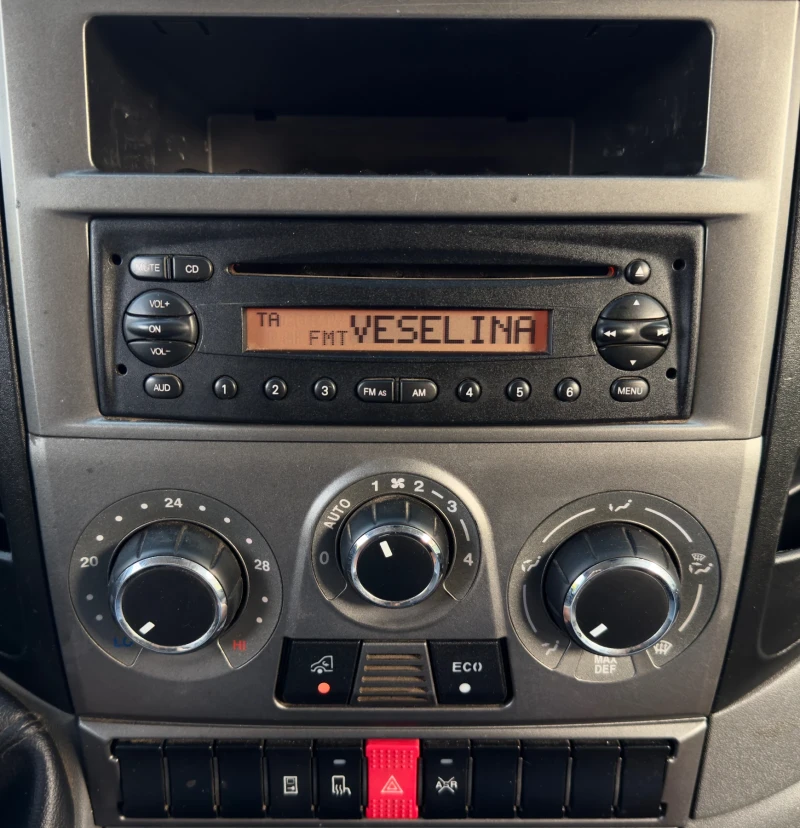 Iveco 35c15 MAXI, снимка 13 - Бусове и автобуси - 51652292