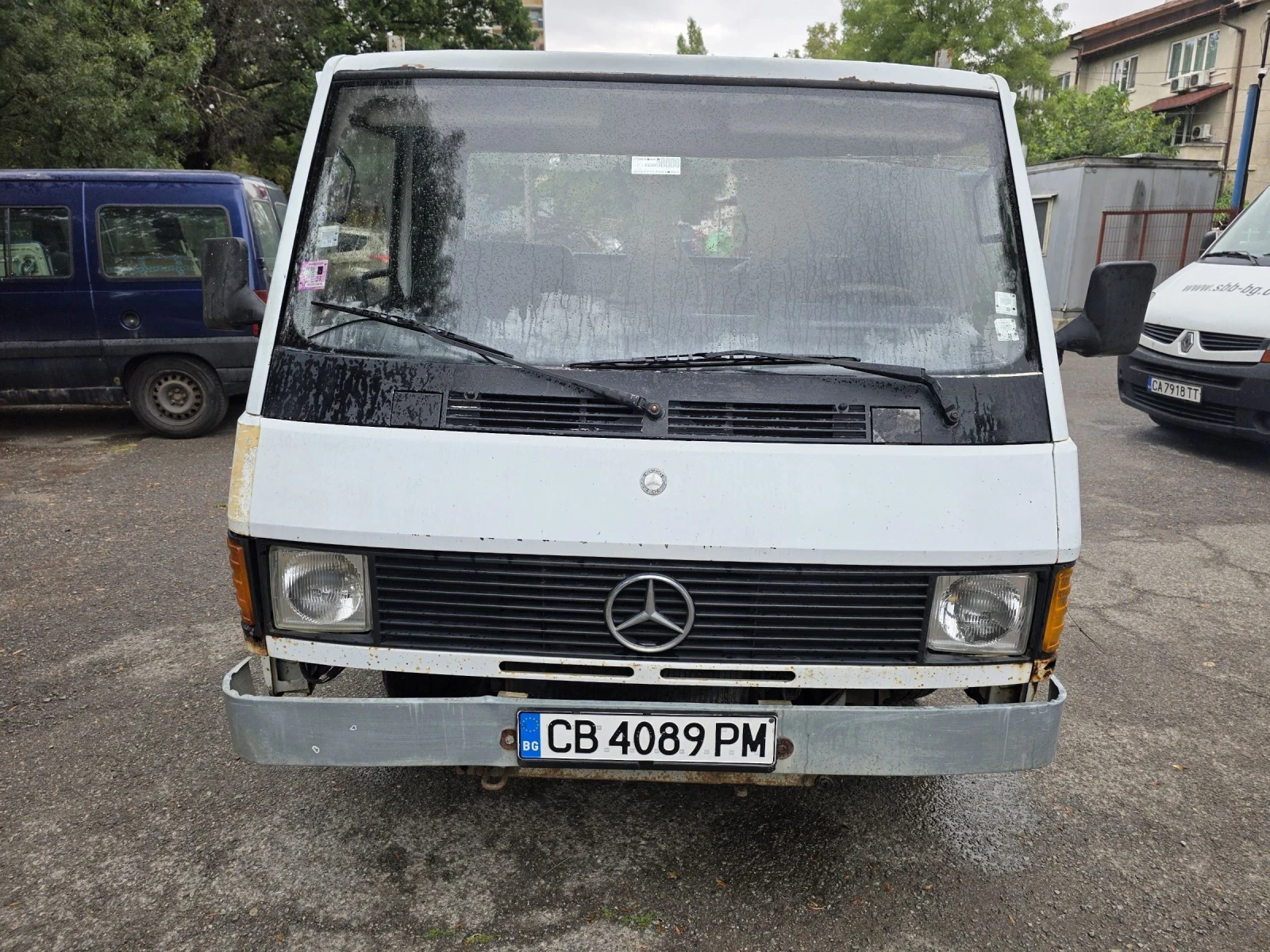 Mercedes-Benz Mb 100 D 2.4 Бордови - изображение 3