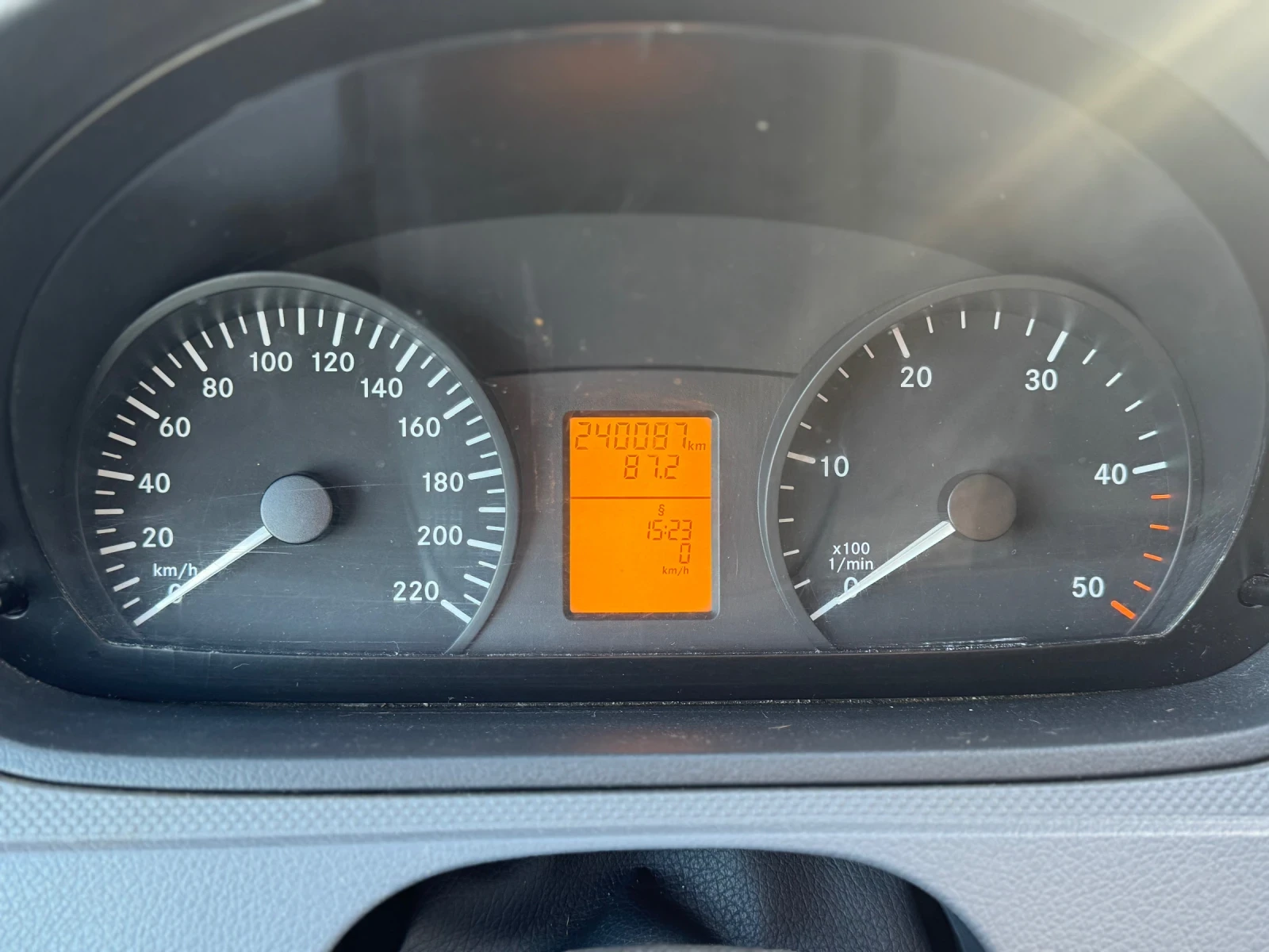 Mercedes-Benz Vito 120 CDI 3.0 - изображение 9