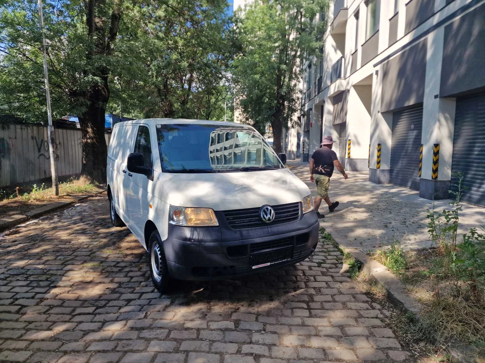 VW T5 1.9TDi, снимка 4 - Бусове и автобуси - 55222632