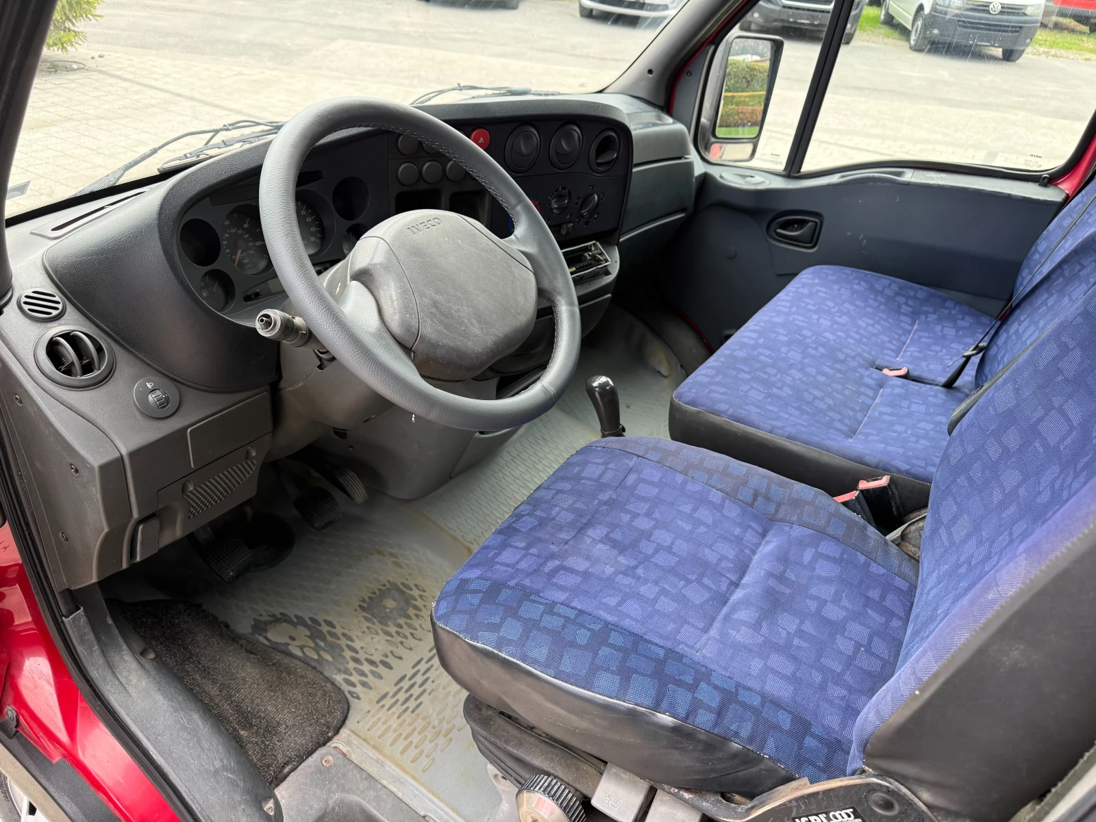 Iveco Daily 35C12 до 3.5т. 3.22м. , снимка 13 - Бусове и автобуси - 56725556