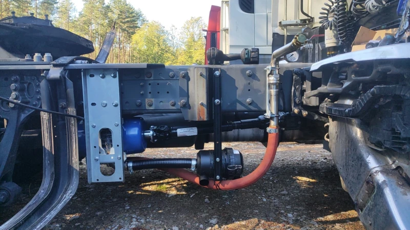 Други Друг Компресор за разтоварване на течности, снимка 13 - Камиони - 52415132