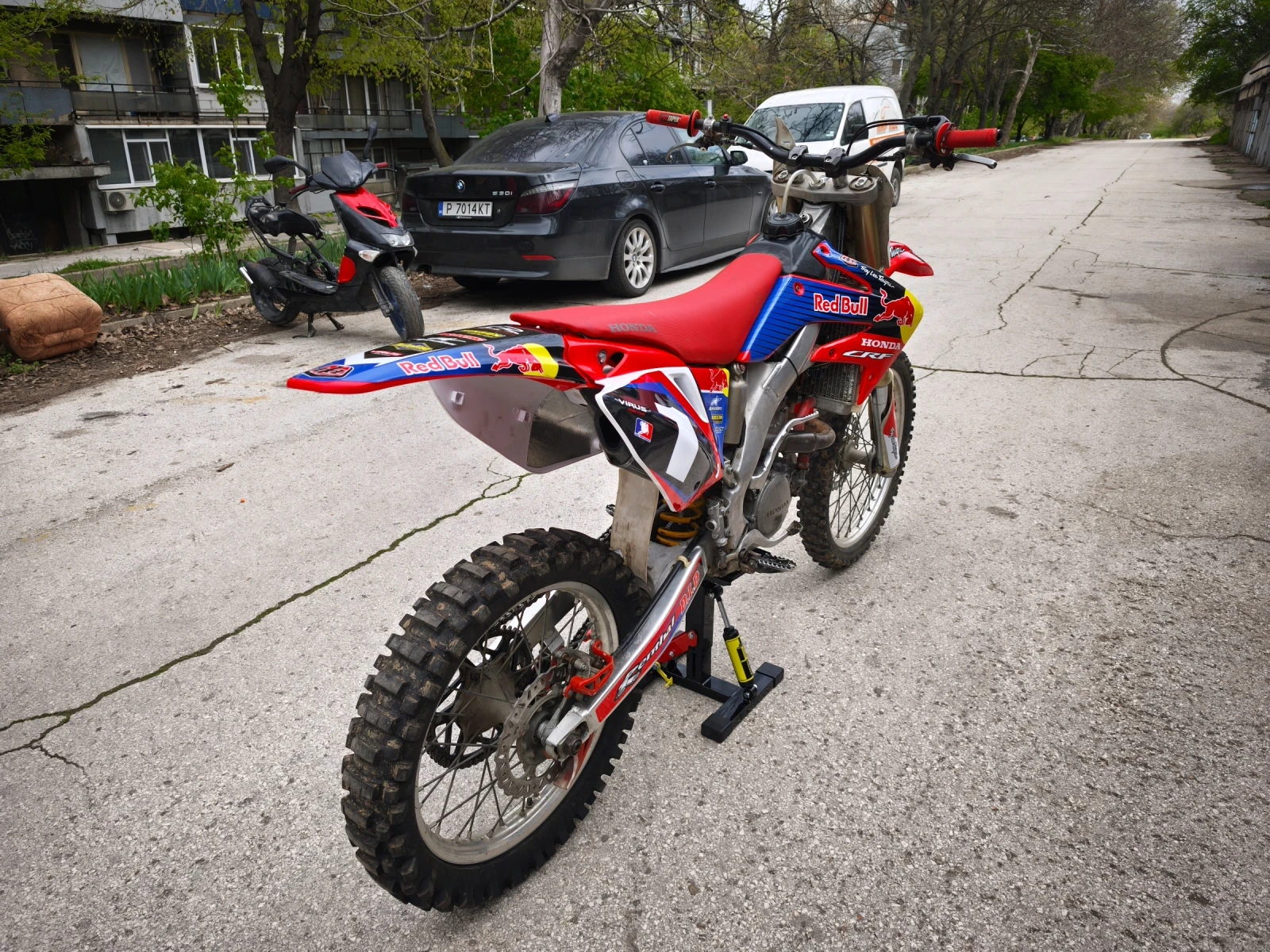 Honda Crf 250R - изображение 2