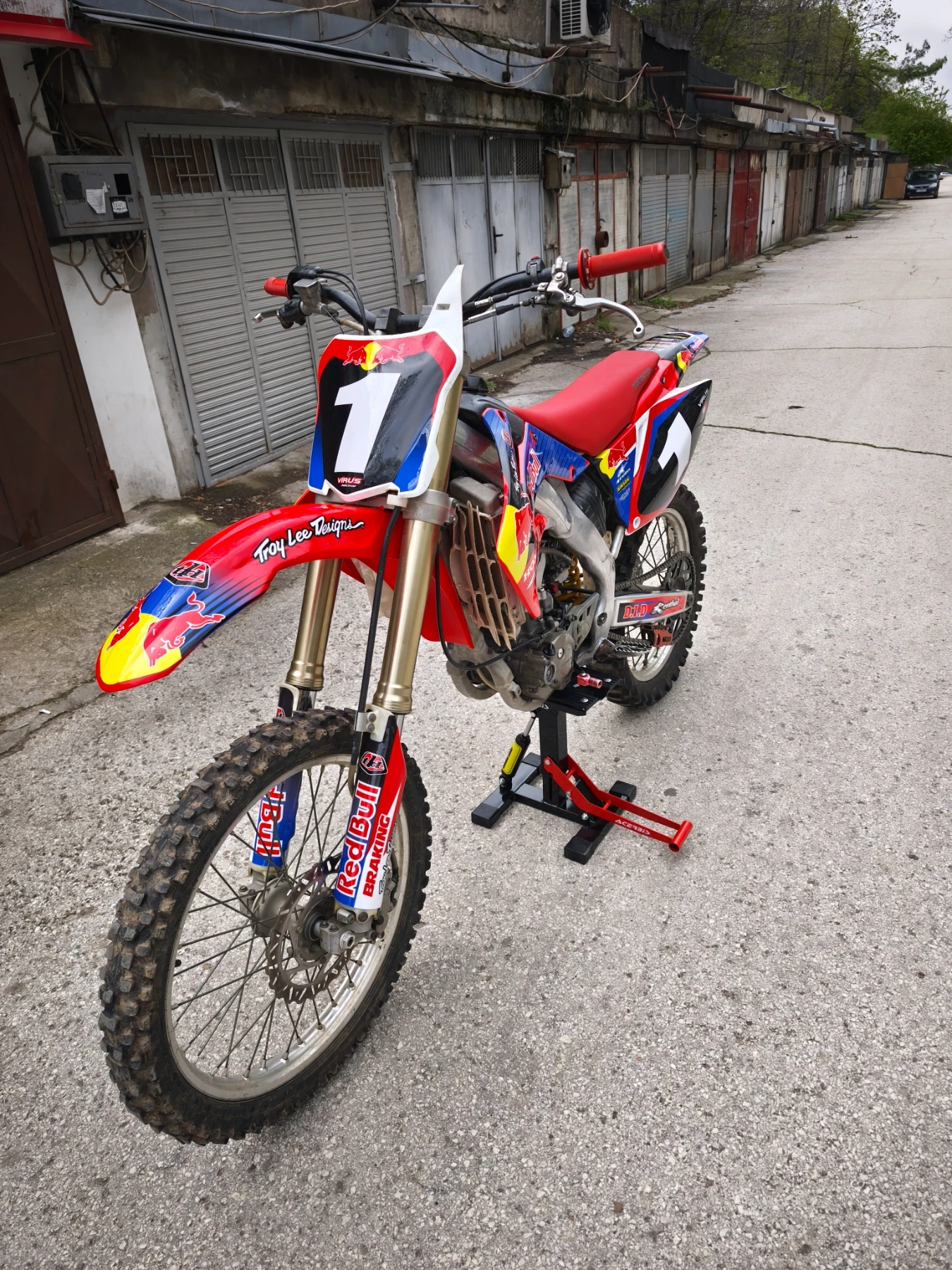 Honda Crf 250R - изображение 6