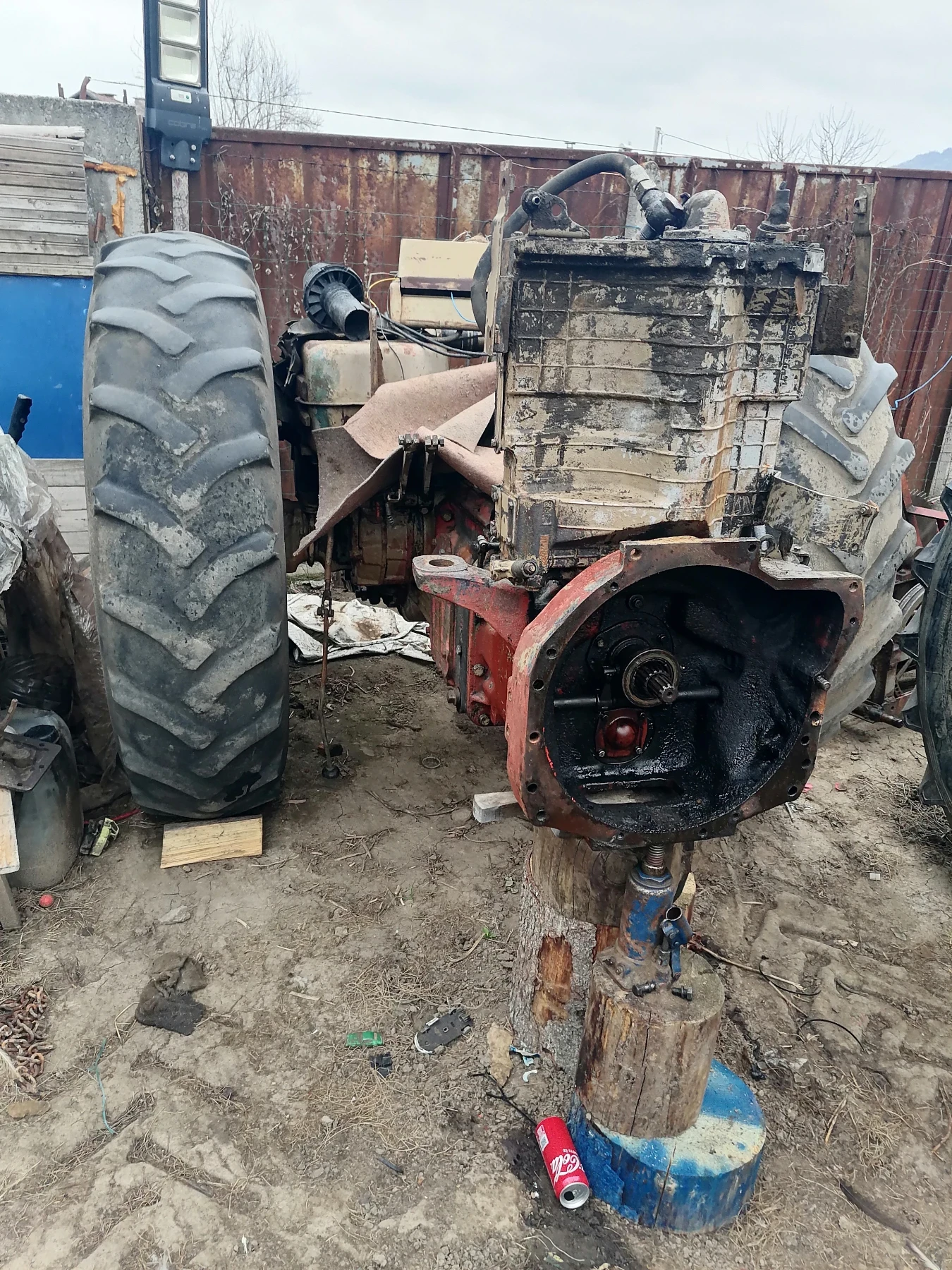 Трактор Беларус 82, снимка 6 - Селскостопанска техника - 48277202