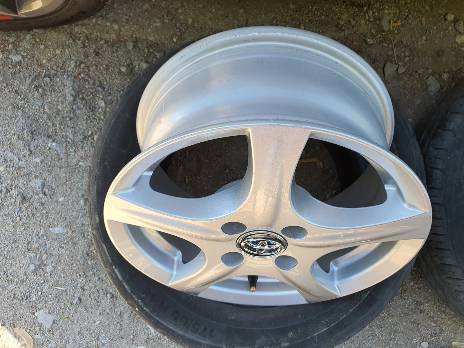   Toyota Yaris | Mobile.bg   5