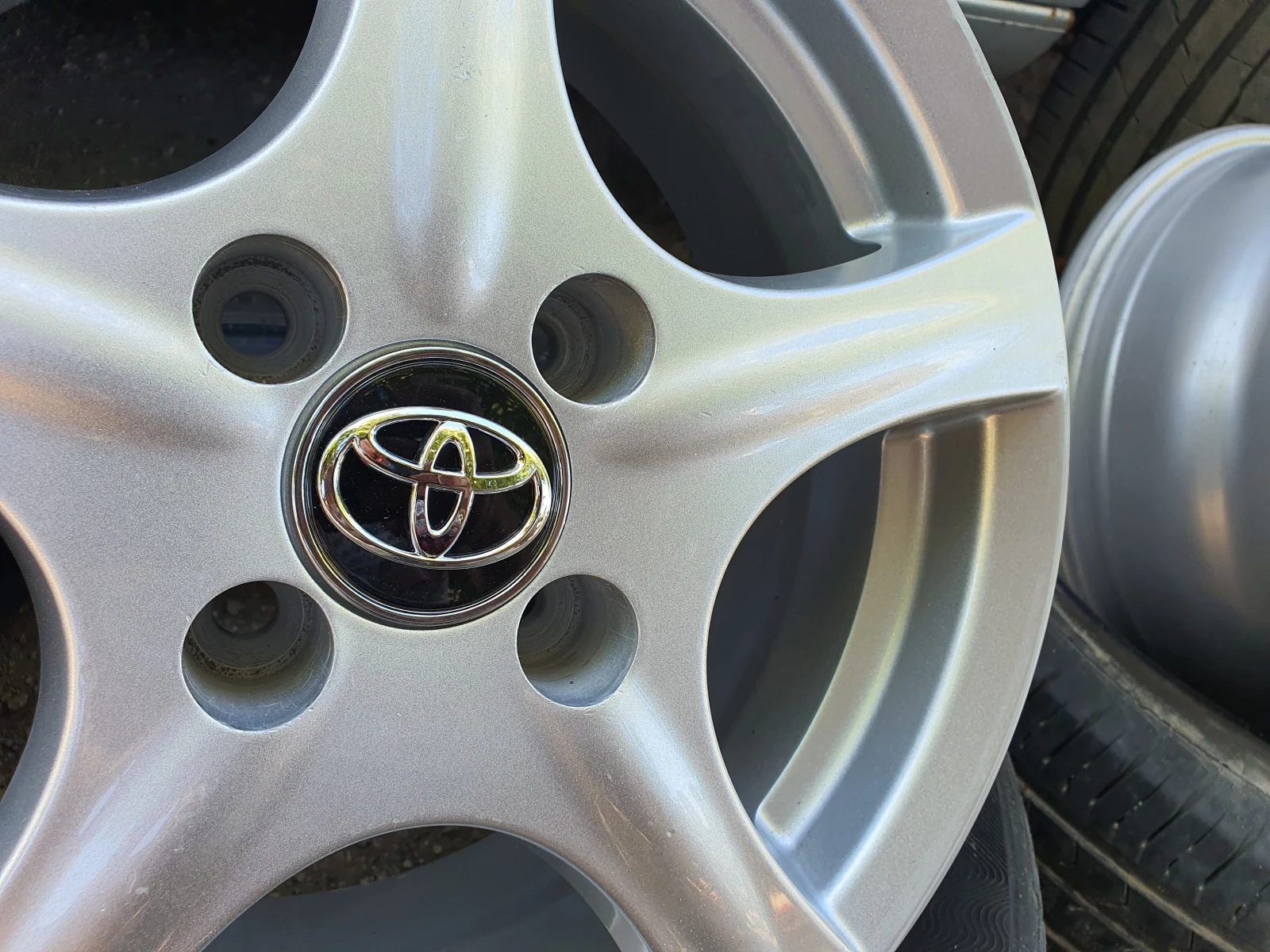   Toyota Yaris | Mobile.bg   7