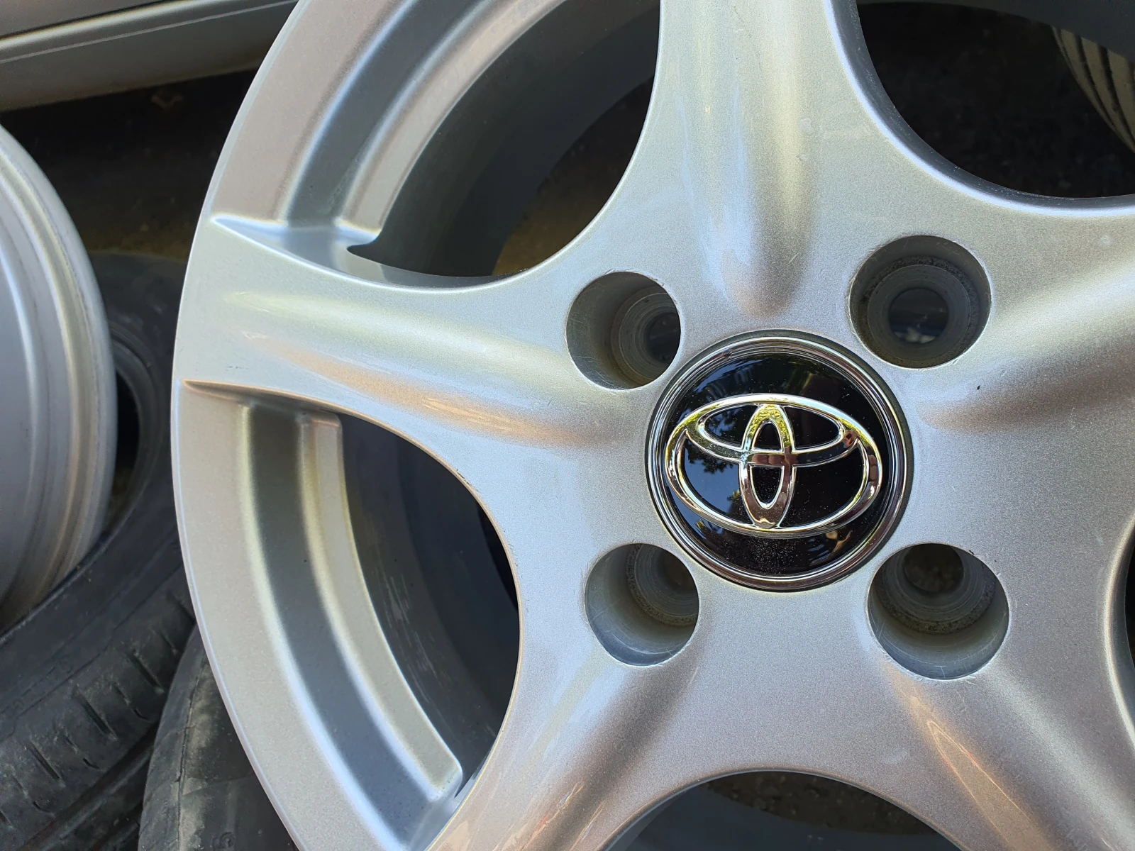   Toyota Yaris | Mobile.bg   8