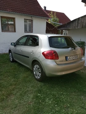 Toyota Auris, снимка 1