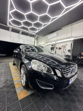 Volvo V60 1.6 D2 eDrive, снимка 4