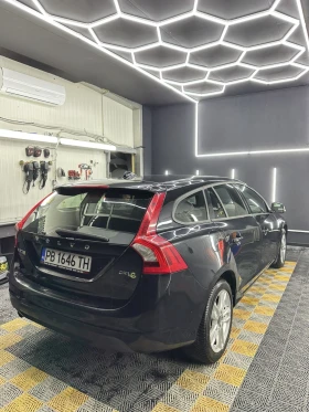 Volvo V60 1.6 D2 eDrive, снимка 12