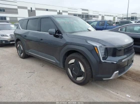 ������ Kia EV9