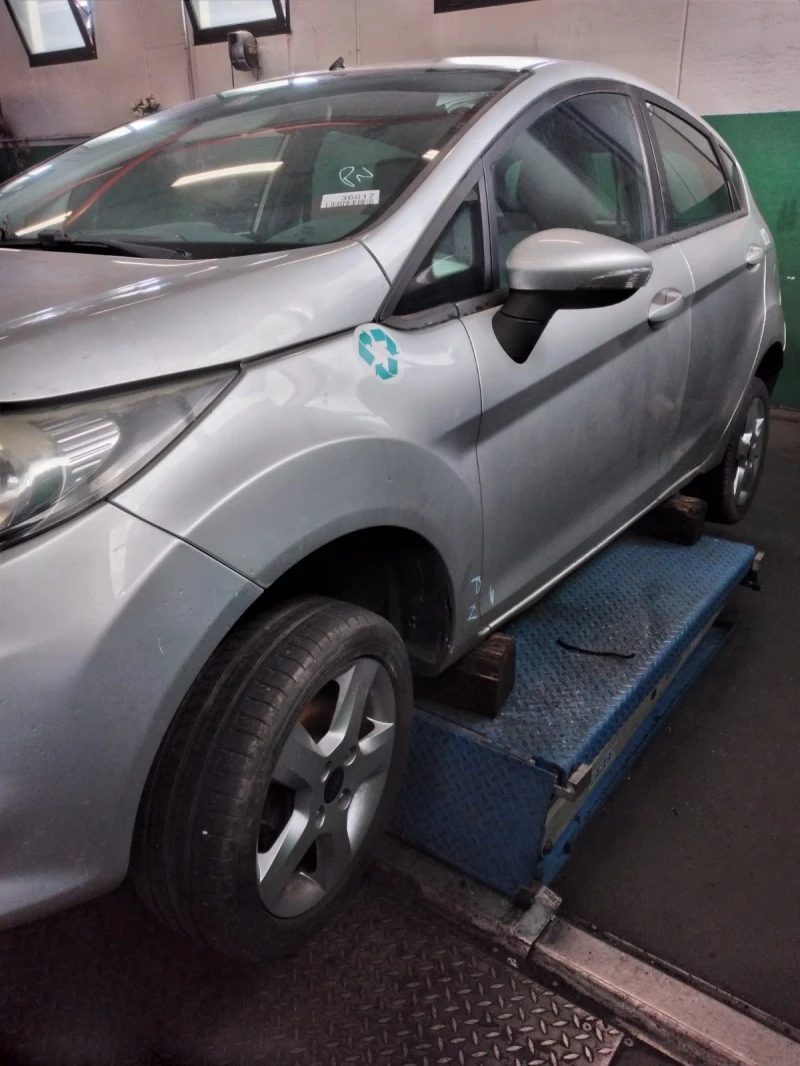 Ford Fiesta 1.25/1.4tdci, снимка 13 - Автомобили и джипове - 47071286