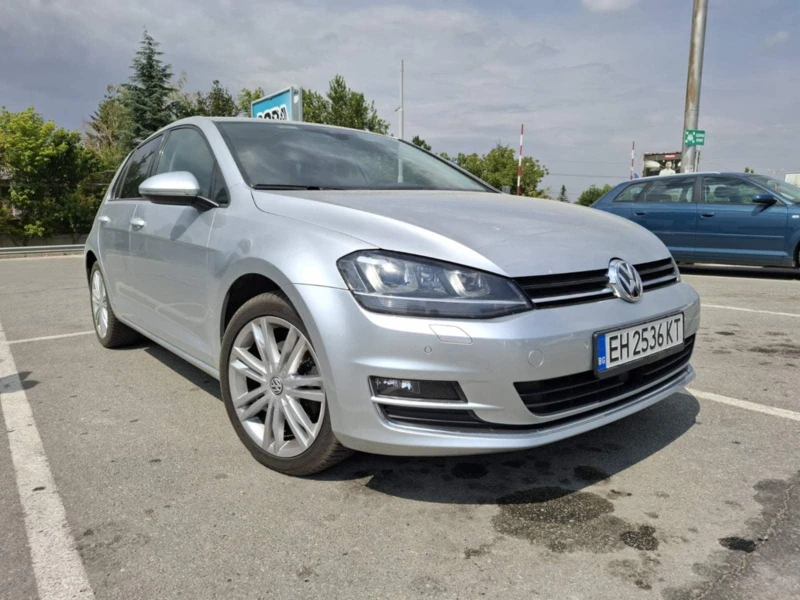 VW Golf, снимка 1 - Автомобили и джипове - 47666077