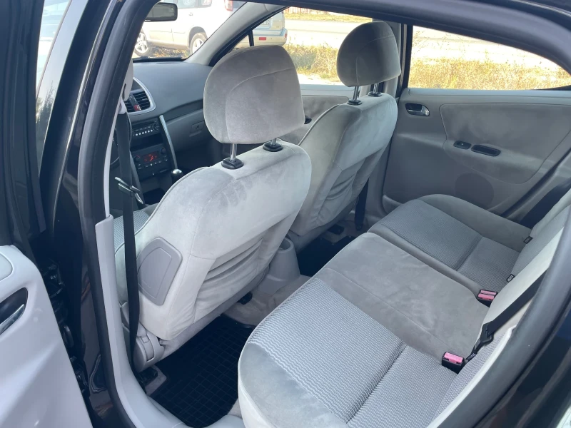 Peugeot 207, снимка 7 - Автомобили и джипове - 51779672
