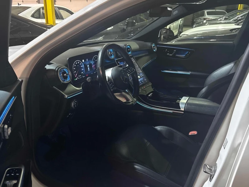 Mercedes-Benz C 300 * CARFAX * БЕЗ ПЪРВОНАЧАЛНА ВНОСКА, снимка 5 - Автомобили и джипове - 53219804