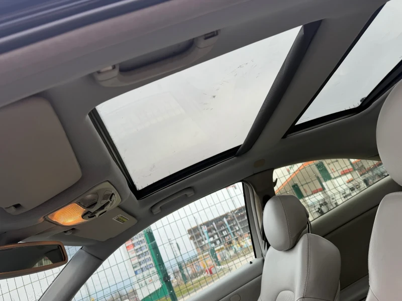 Mercedes-Benz C 220 2.2, снимка 4 - Автомобили и джипове - 53450210