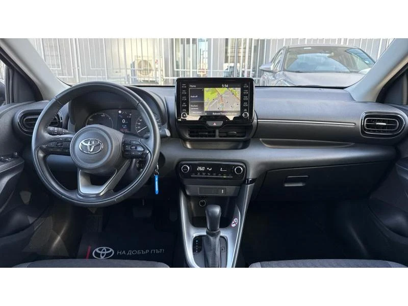 Toyota Yaris 1.5 HSD DYNAMIC+ NAVI - изображение 7