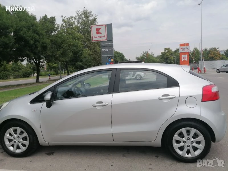 Kia Rio, снимка 2 - Автомобили и джипове - 54787456