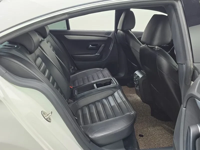VW CC, снимка 11 - Автомобили и джипове - 55888348