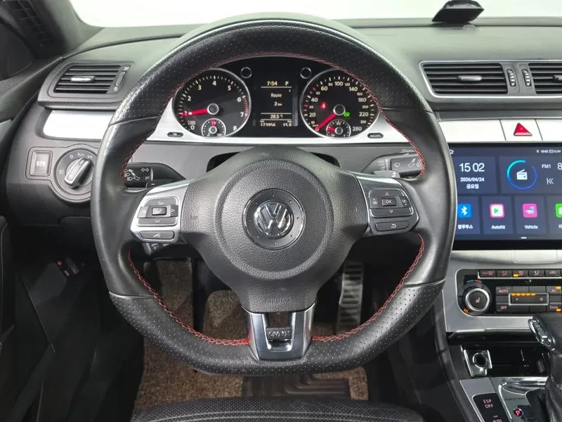 VW CC, снимка 13 - Автомобили и джипове - 55888348