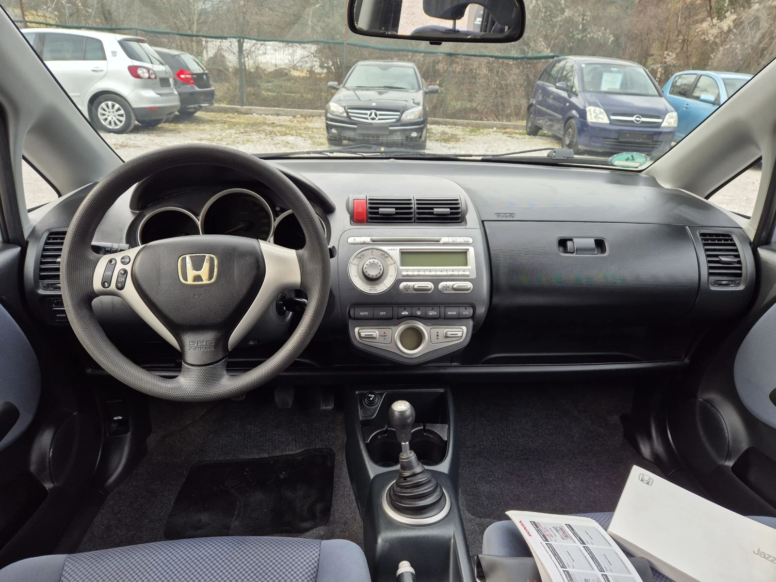 Honda Jazz ТОП 1.4 бензин климатроник | Mobile.bg — изображение 11