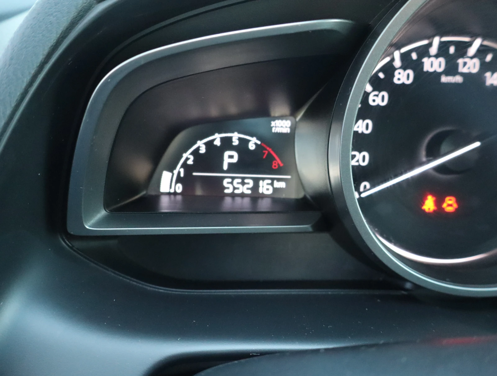Mazda 2 REVOLUTION/1.5 SkyActiv-G/90k.c./6AT/ | Mobile.bg — изображение 13