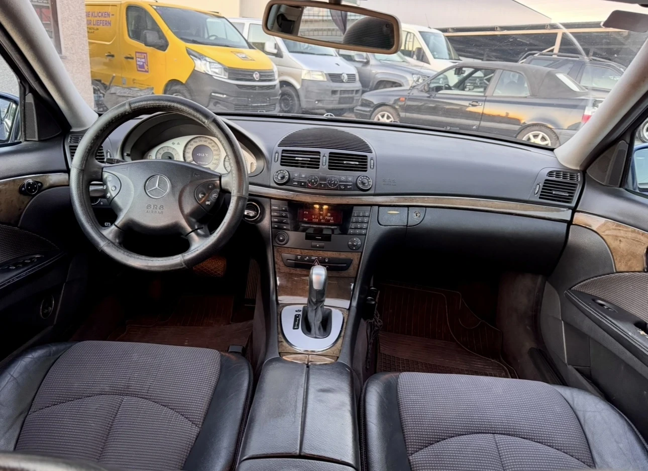 Mercedes-Benz E 220 CDI / Автомат - изображение 8