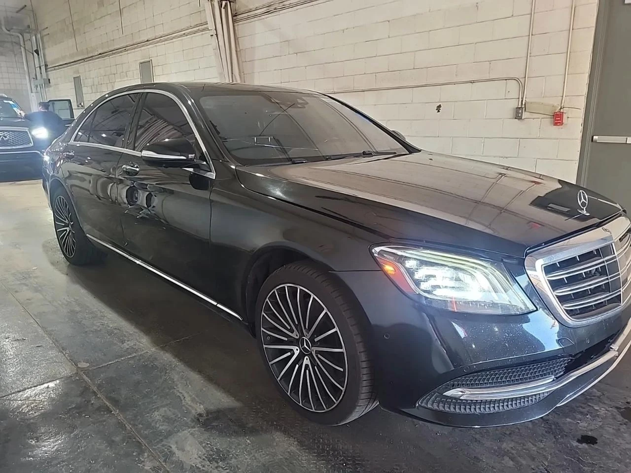Mercedes-Benz S 560 EXECUTIVE Rear Package/3TV/Burm/distr/panor/FULL/ - изображение 4