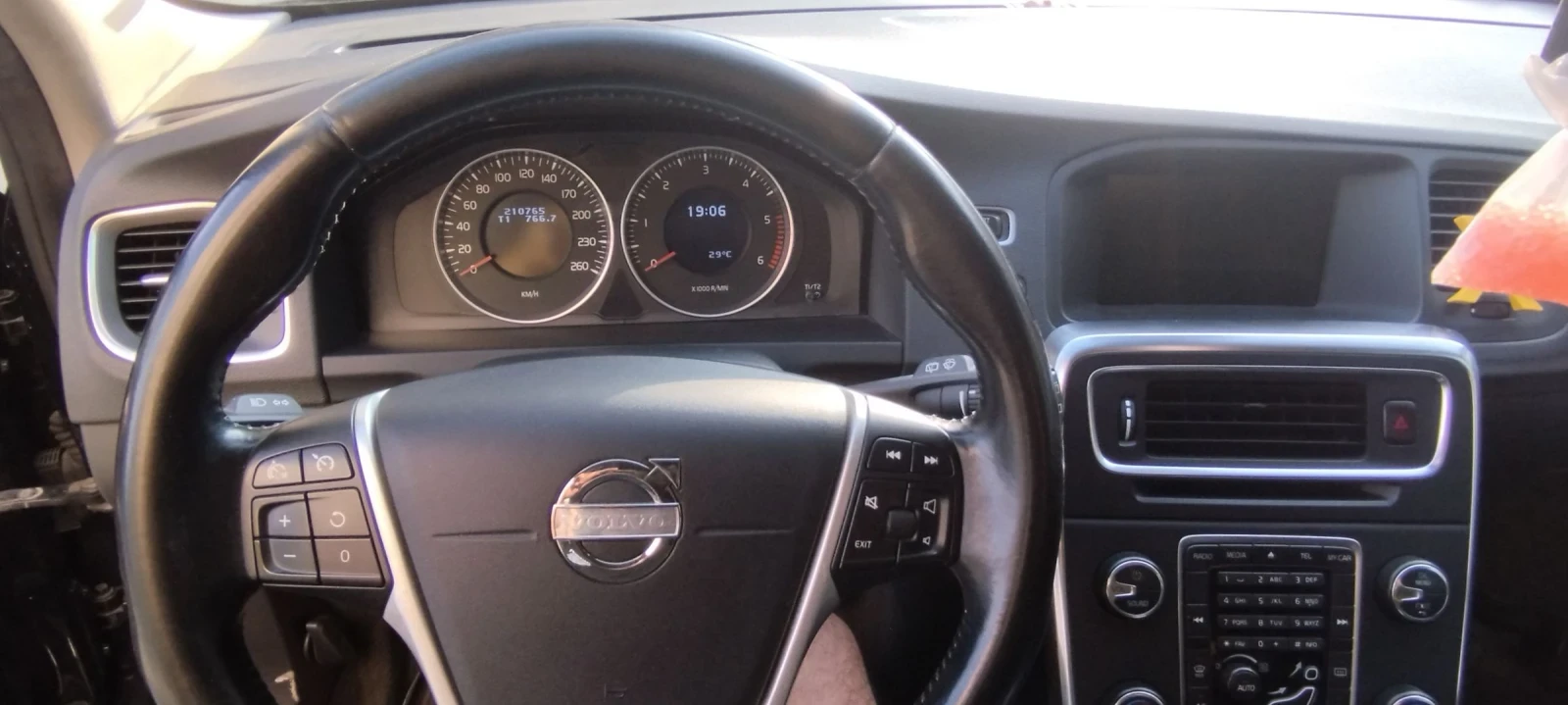 Volvo V60 1.6 D2 eDrive | Mobile.bg   5