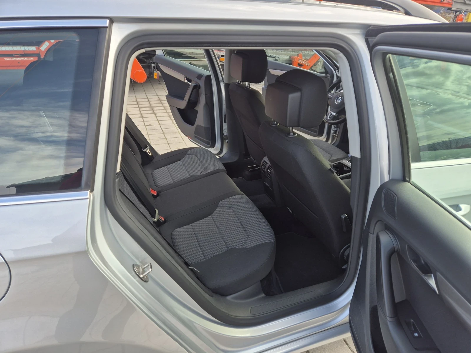 VW Passat 2.0  | Mobile.bg   12