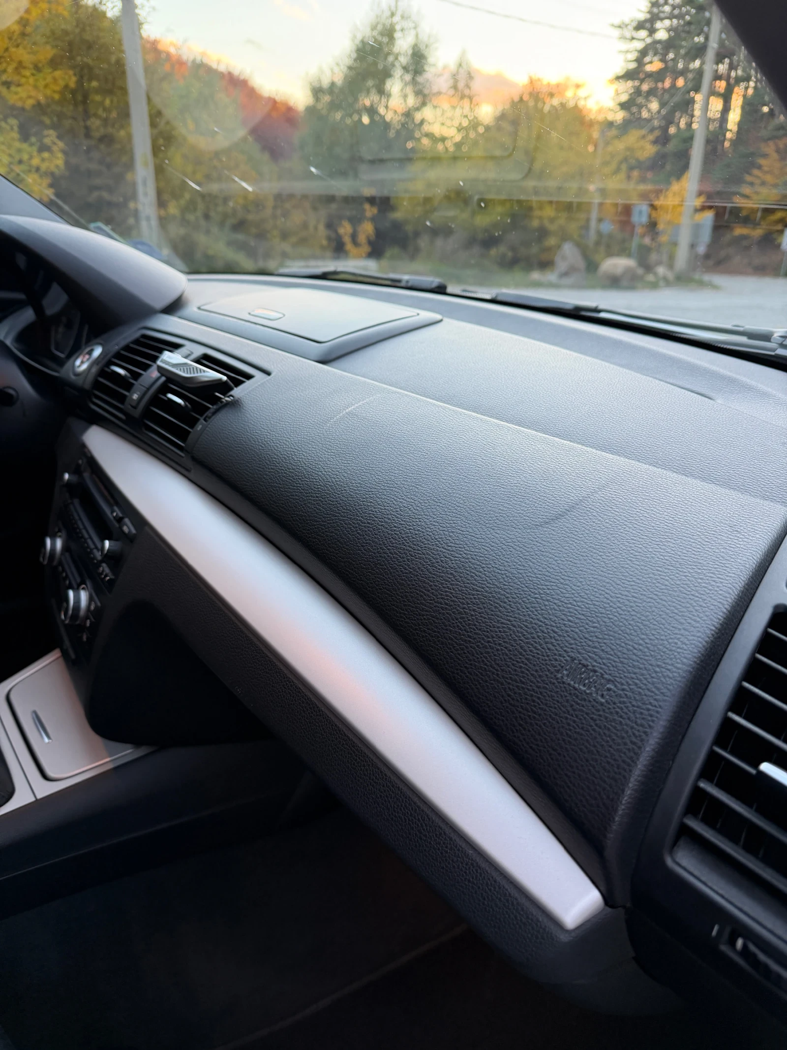 BMW 118  - изображение 10