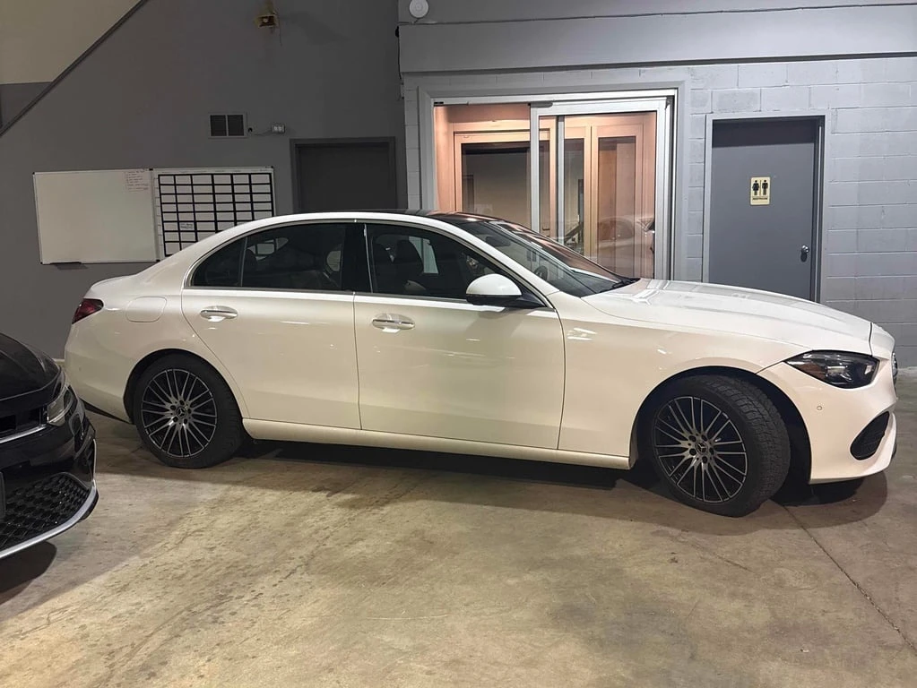 Mercedes-Benz C 300 * CARFAX * БЕЗ ПЪРВОНАЧАЛНА ВНОСКА - изображение 3