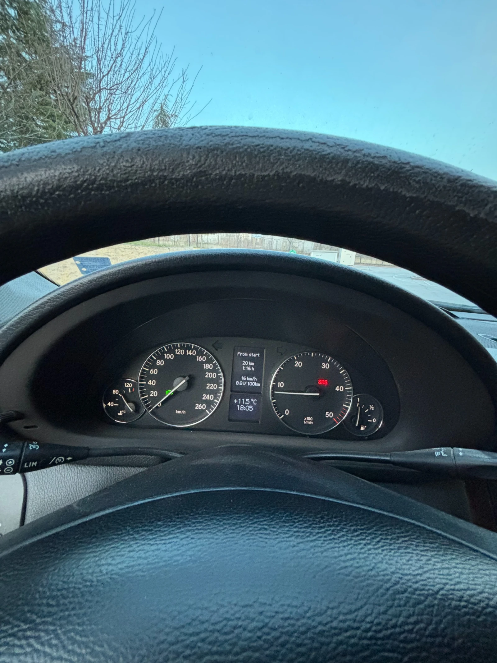 Mercedes-Benz C 220, снимка 6 - Автомобили и джипове - 53712140