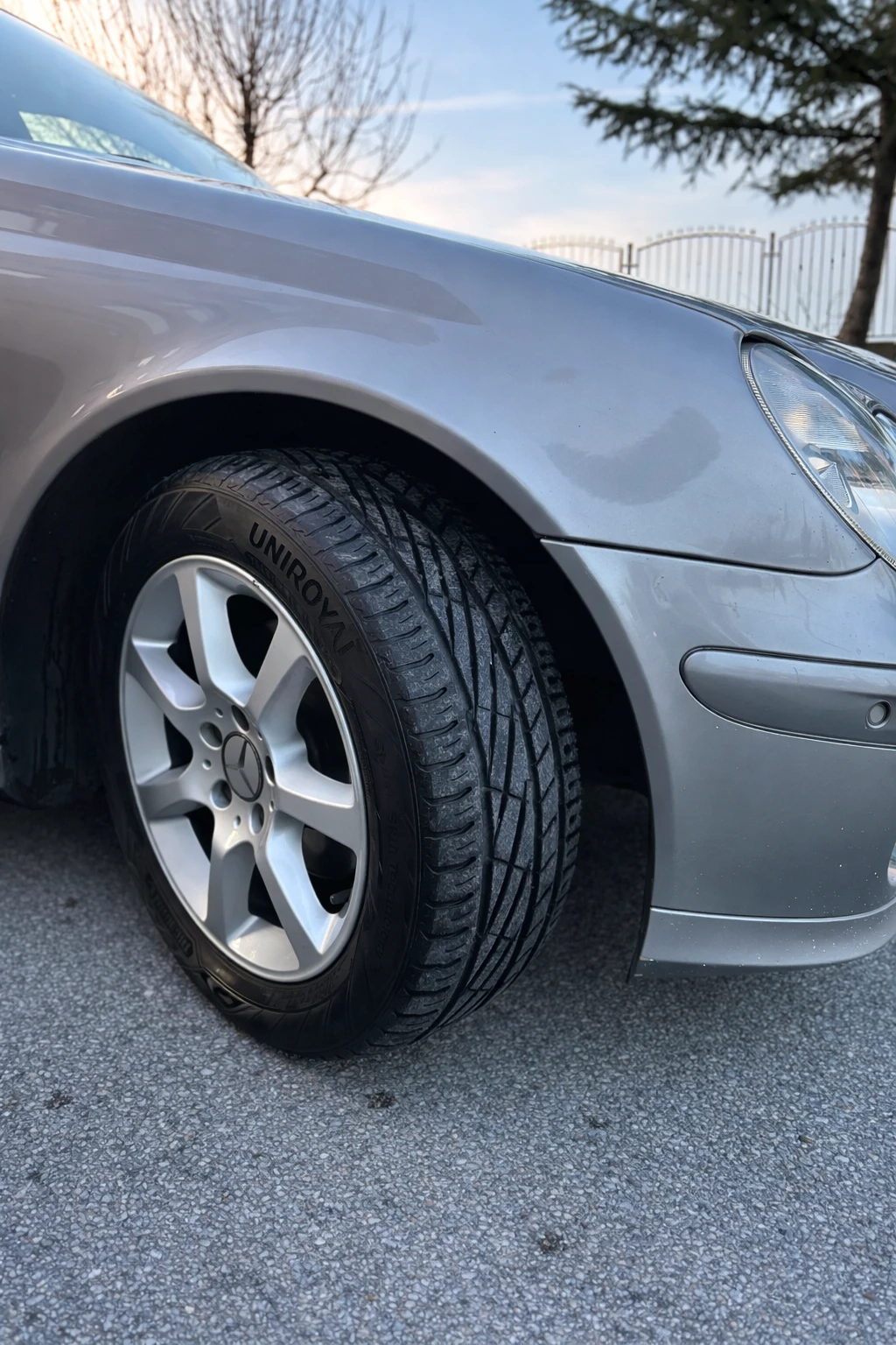 Mercedes-Benz C 220, снимка 4 - Автомобили и джипове - 53712140