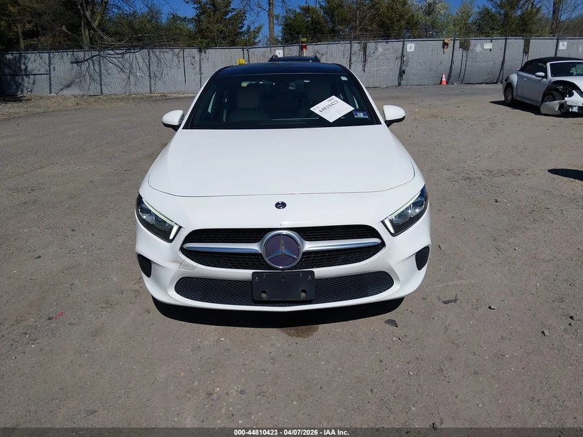 Mercedes-Benz A 220 2.0l, снимка 12 - Автомобили и джипове - 54383782