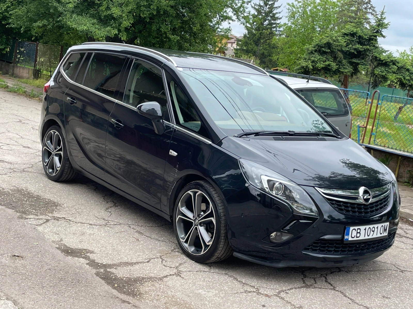 Opel Zafira 1.4Тi* 6+ 1* 140kc* full* , снимка 4 - Автомобили и джипове - 54596454