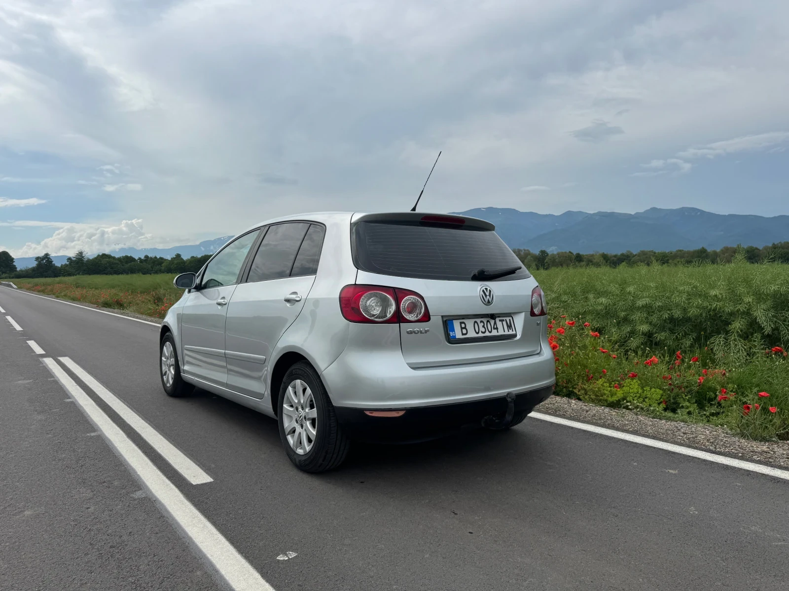VW Golf Plus 1.6i газ/бензин , снимка 4 - Автомобили и джипове - 55328929