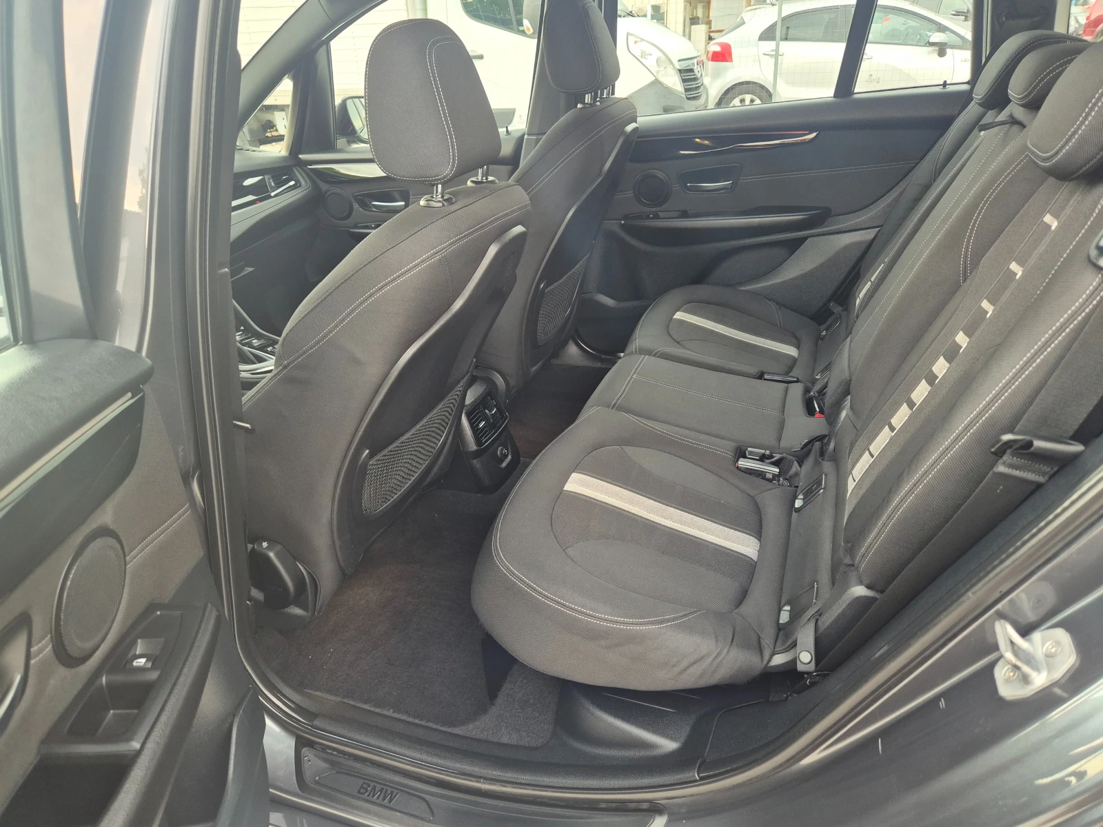 BMW 2 Gran Tourer 2.0 d Sport 150 kc, снимка 9 - Автомобили и джипове - 54932401