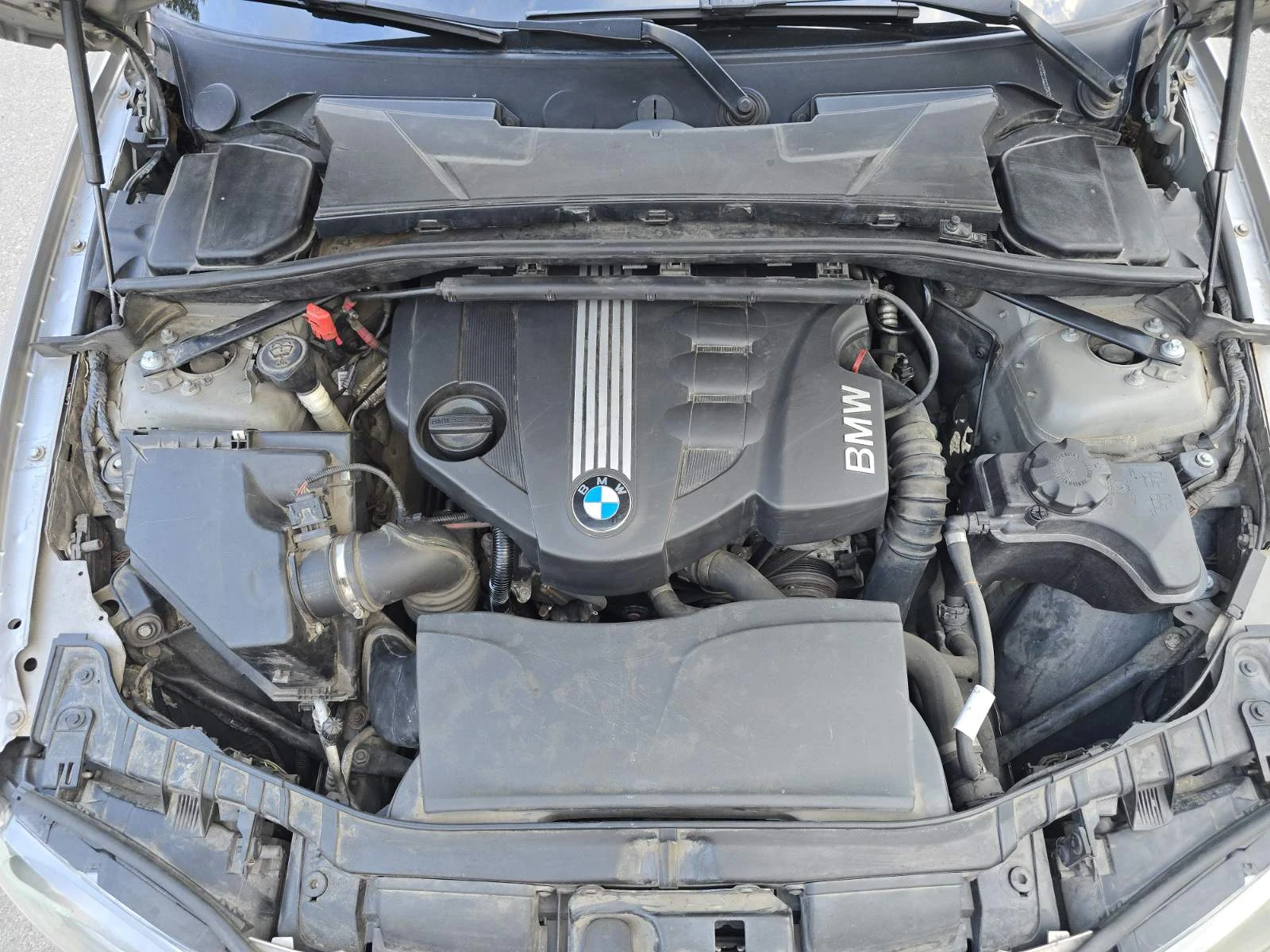 BMW 118 E88, снимка 16 - Автомобили и джипове - 55188336