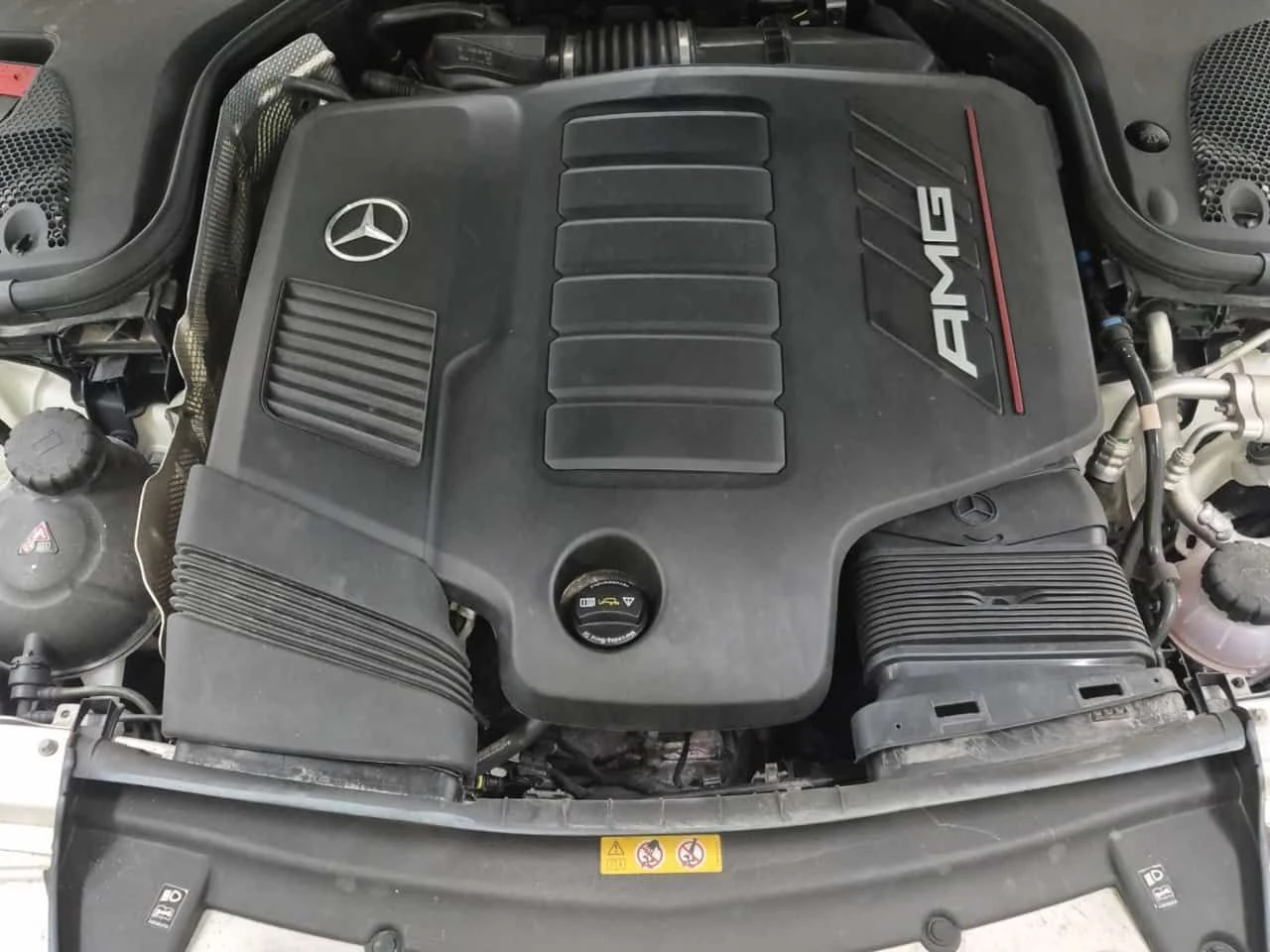Mercedes-Benz E 53 AMG * CARFAX * ДИСТРОНИК * ОБДУХВАНЕ * ПАНОРАМА * , снимка 16 - Автомобили и джипове - 55191361