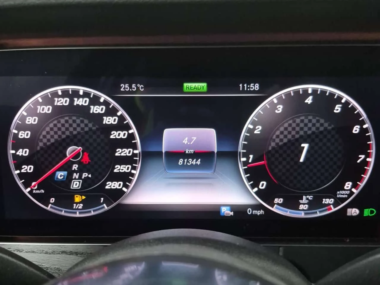 Mercedes-Benz E 53 AMG * CARFAX * ДИСТРОНИК * ОБДУХВАНЕ * ПАНОРАМА * , снимка 9 - Автомобили и джипове - 55191361