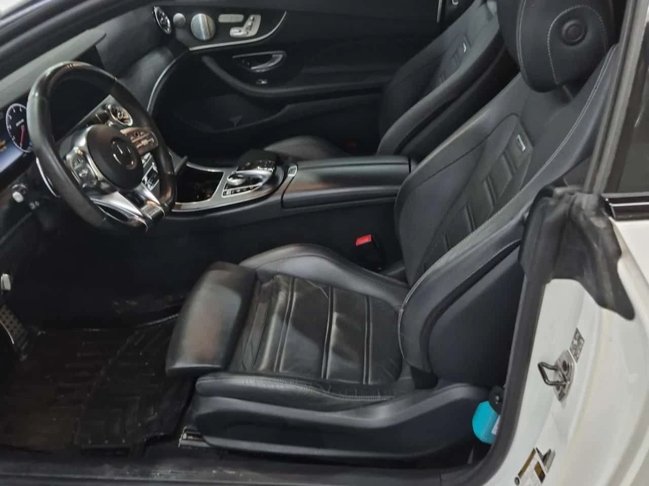 Mercedes-Benz E 53 AMG * CARFAX * ДИСТРОНИК * ОБДУХВАНЕ * ПАНОРАМА * , снимка 8 - Автомобили и джипове - 55191361