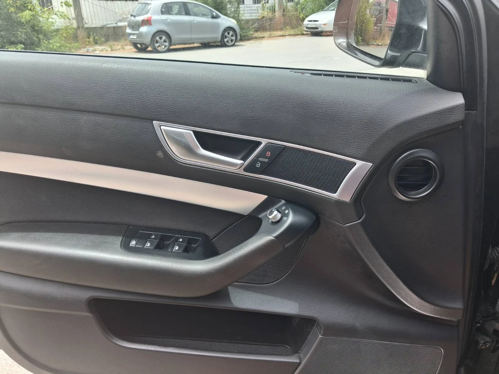 Audi A6, снимка 15 - Автомобили и джипове - 55673704
