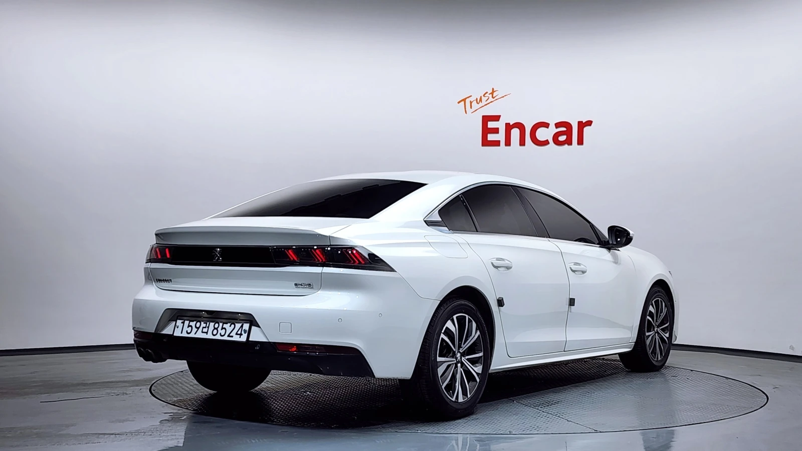 Peugeot 508 2.0 BlueHDi Allure | LED | Lane Assist | Keyless, снимка 2 - Автомобили и джипове - 55341125