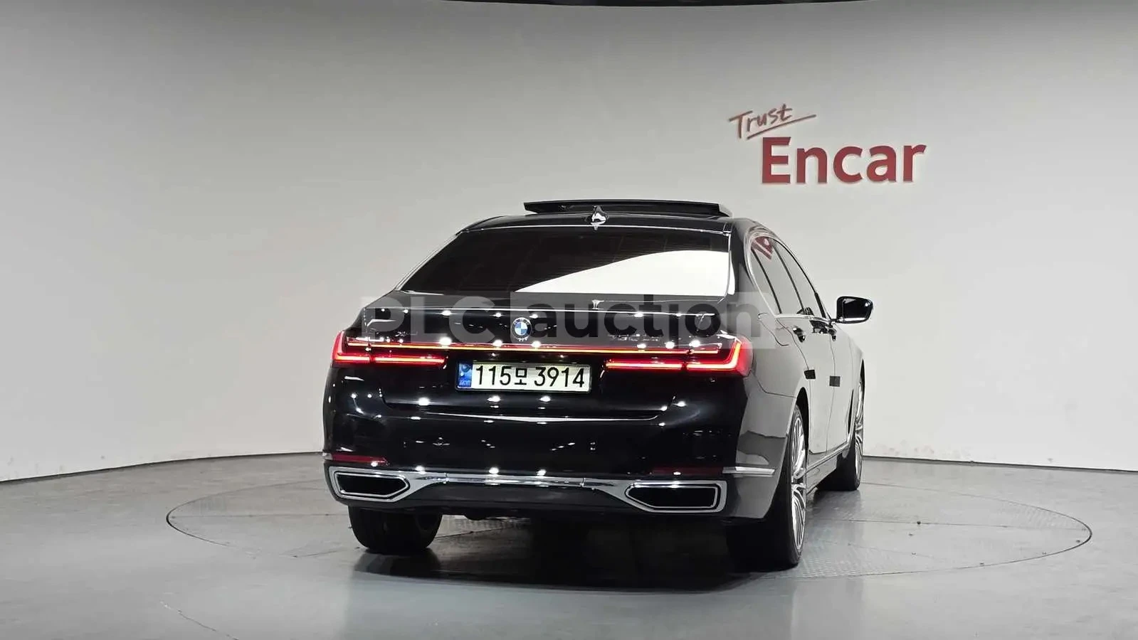 BMW 730 D* DISTRONIC * ОБДУХВАНЕ * HEAD UP * 360 КАМЕРА * , снимка 4 - Автомобили и джипове - 55395487