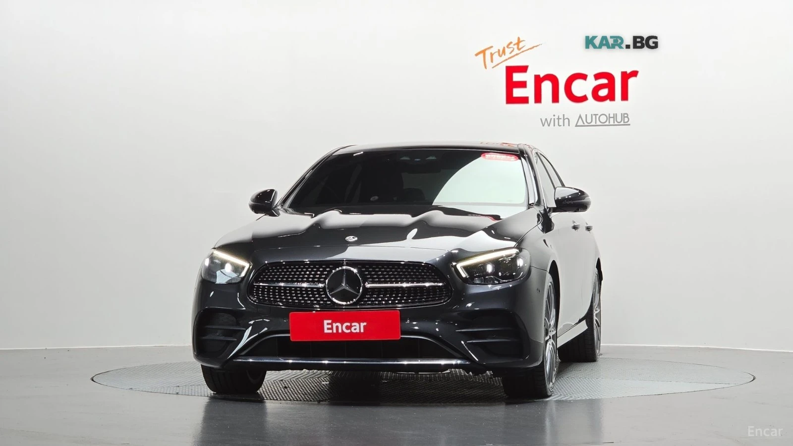 Mercedes-Benz E 350 4MATIC/AMG-LINE/DRIVE-ASSISTS/SUNROOF, снимка 2 - Автомобили и джипове - 55723119