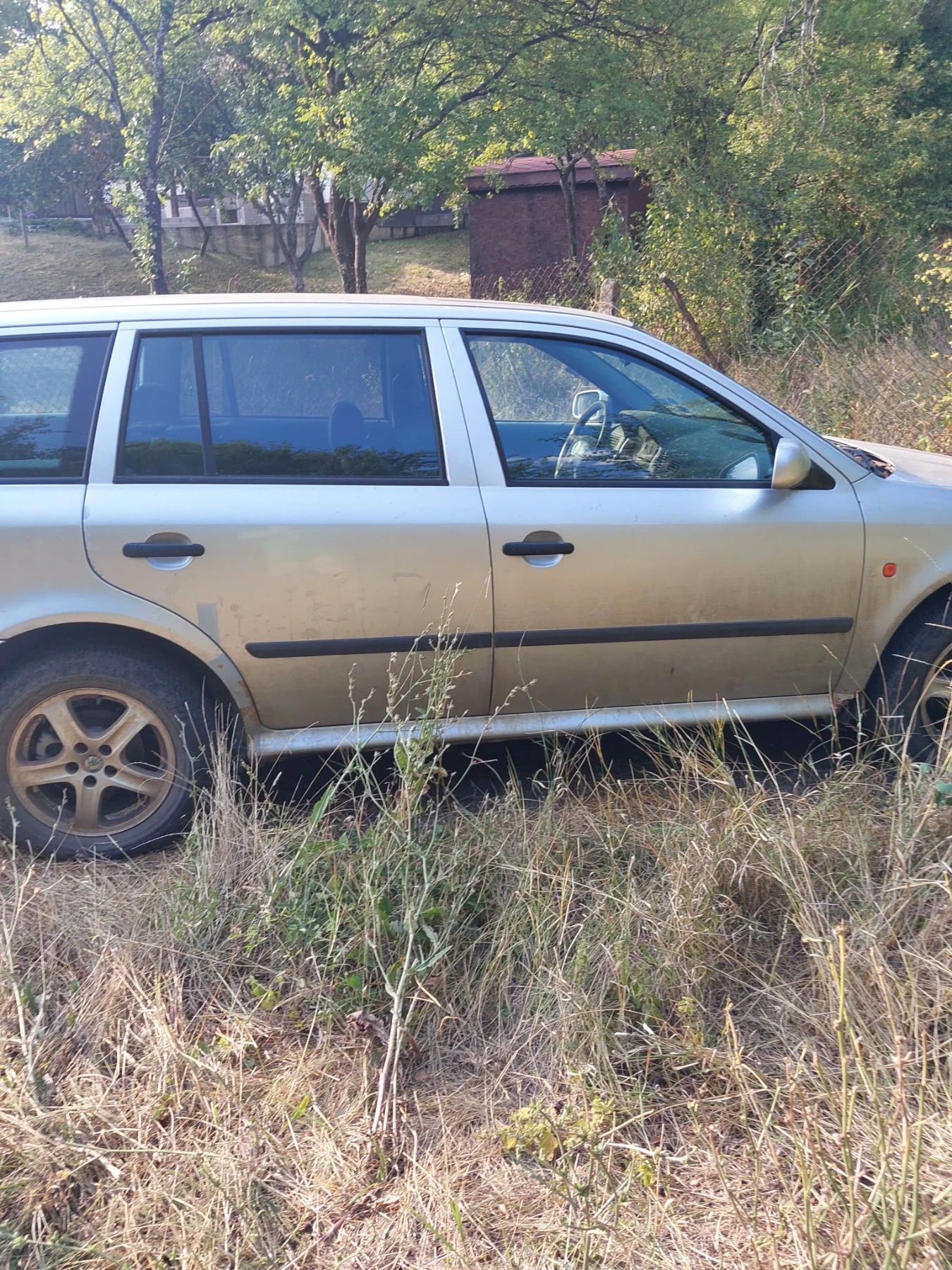 Skoda Octavia 1.9, снимка 2 - Автомобили и джипове - 55752856