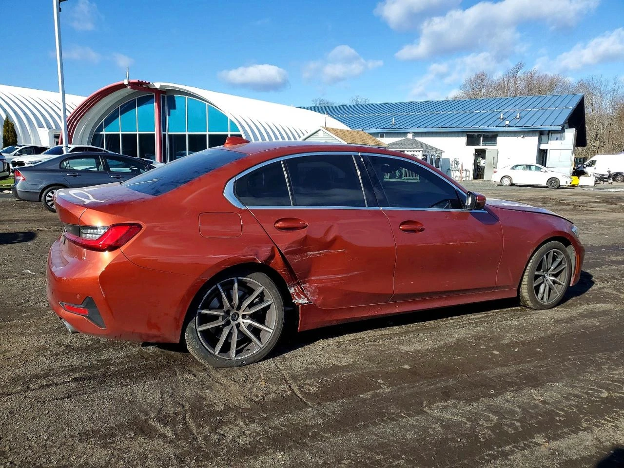 BMW 330 2l Xi, снимка 3 - Автомобили и джипове - 55755532